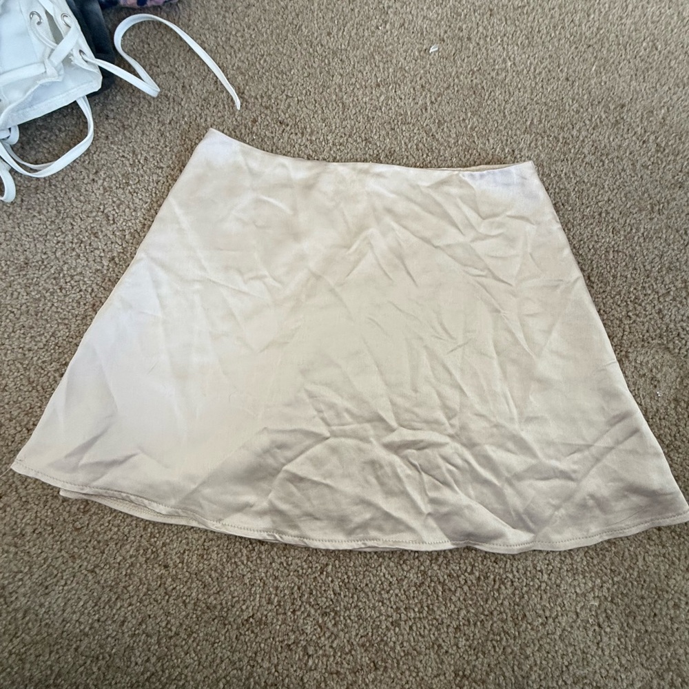 White fox satin skirt brand new!
